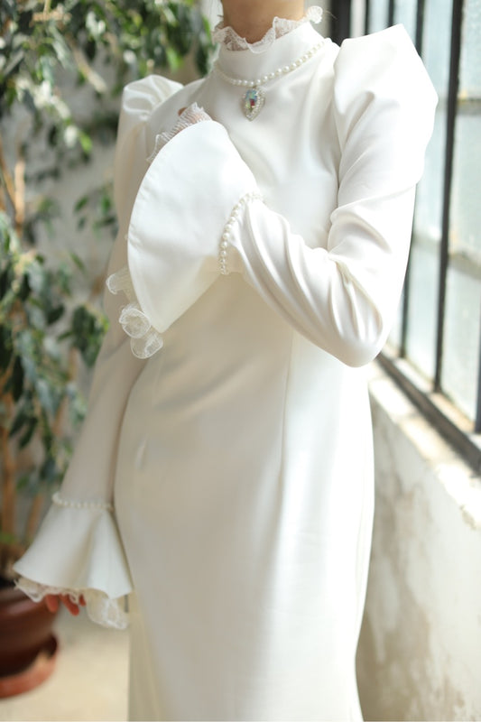 Robe de soirée voilée en pierre couleur poudre