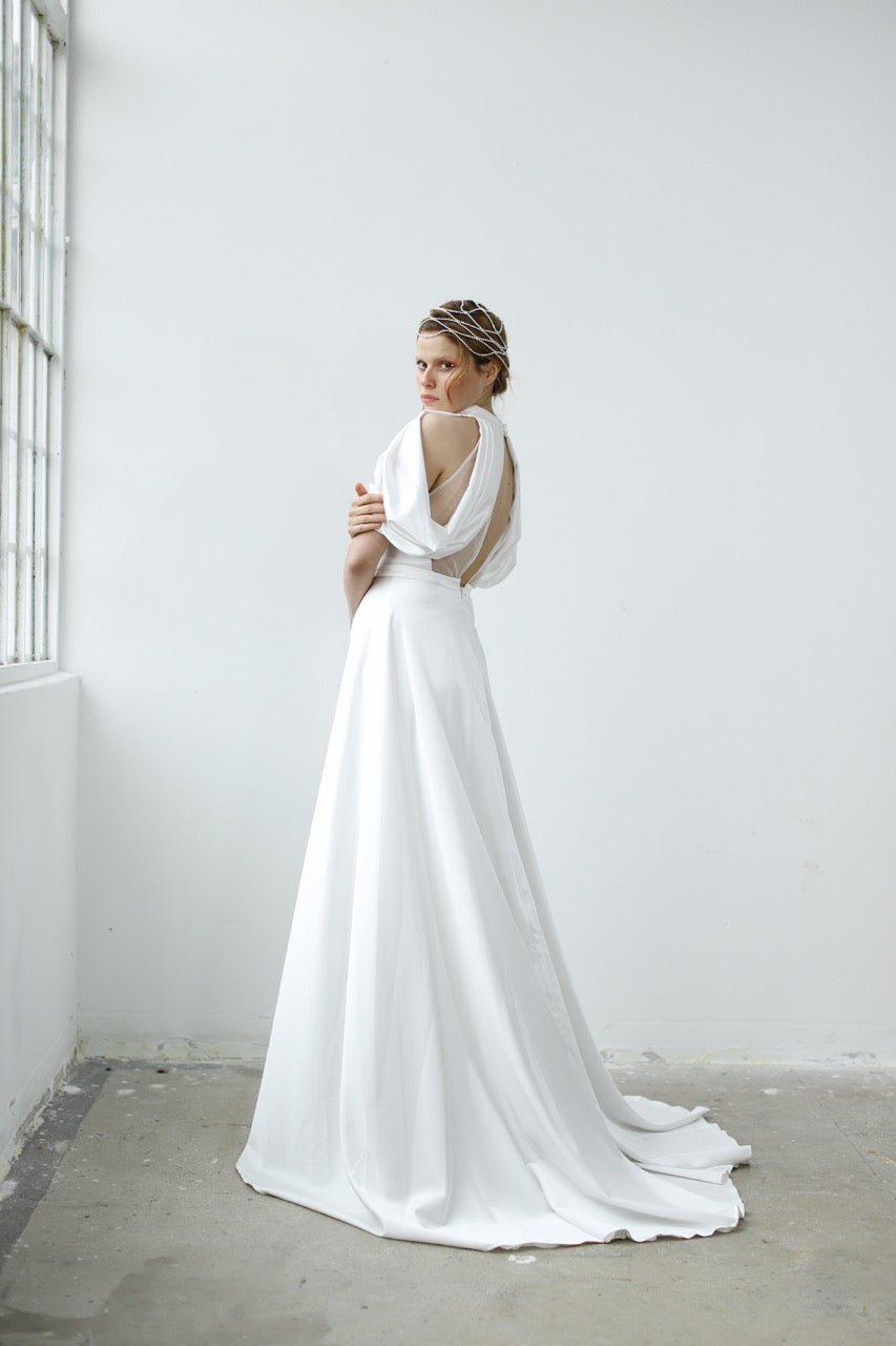 Ekru Kalp Yaka Diana Gelinlik