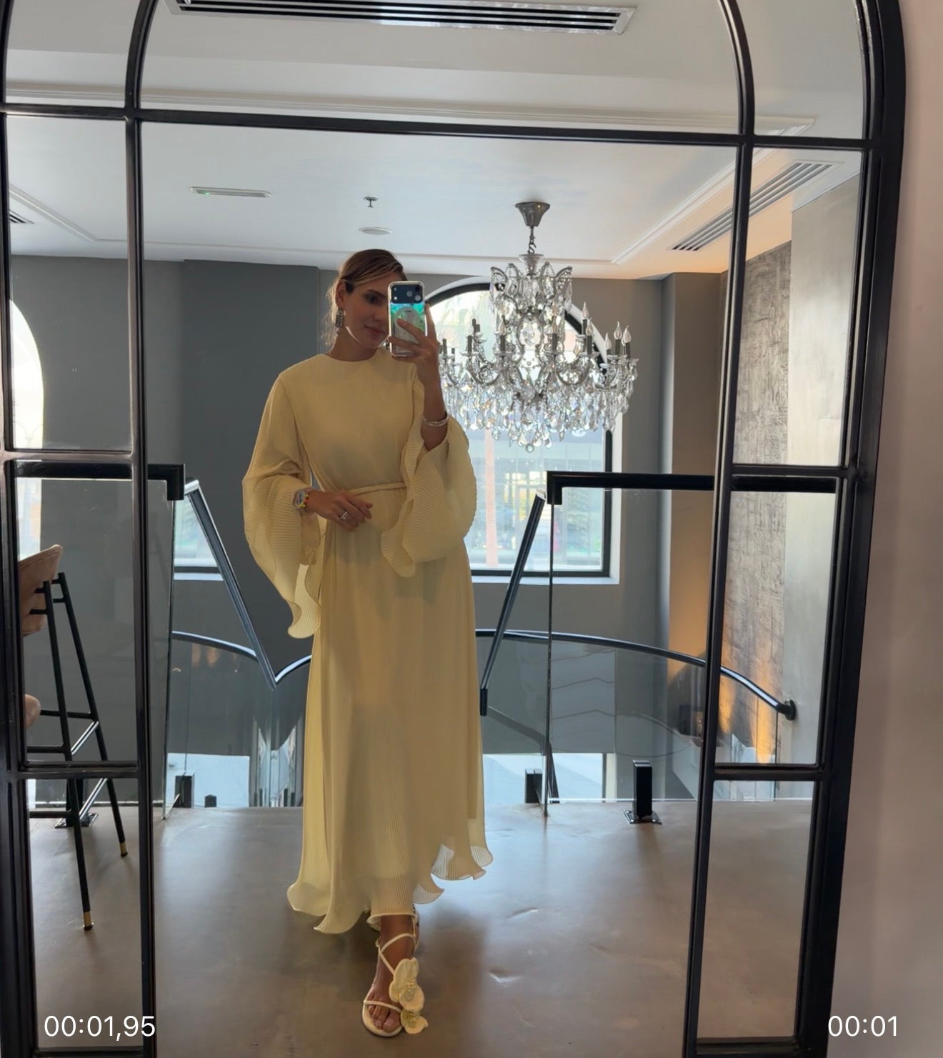 Piliseli Elbise Sarı