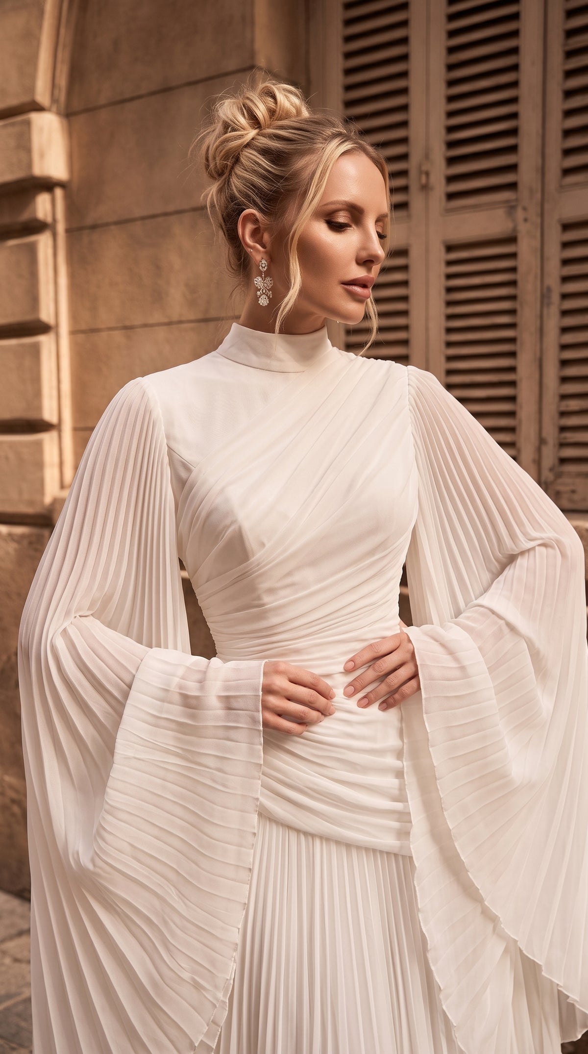 Angel Dress – Plise Detaylı Pelerin Kollu Beyaz Abiye Elbise – 27001