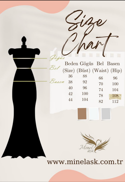 Robe mi-longue en satin beige clair