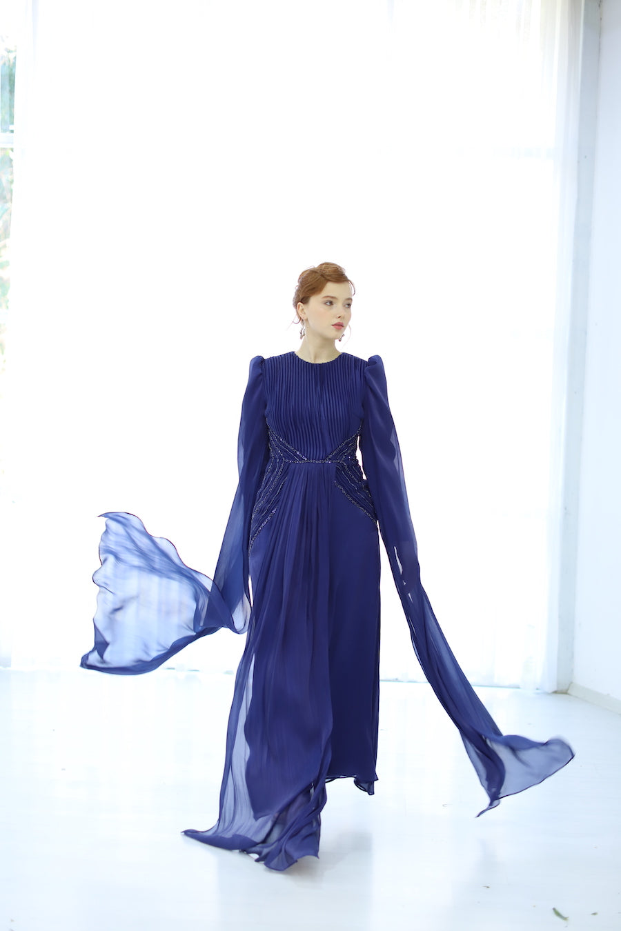 Kupferfarbenes funkelndes Abendkleid