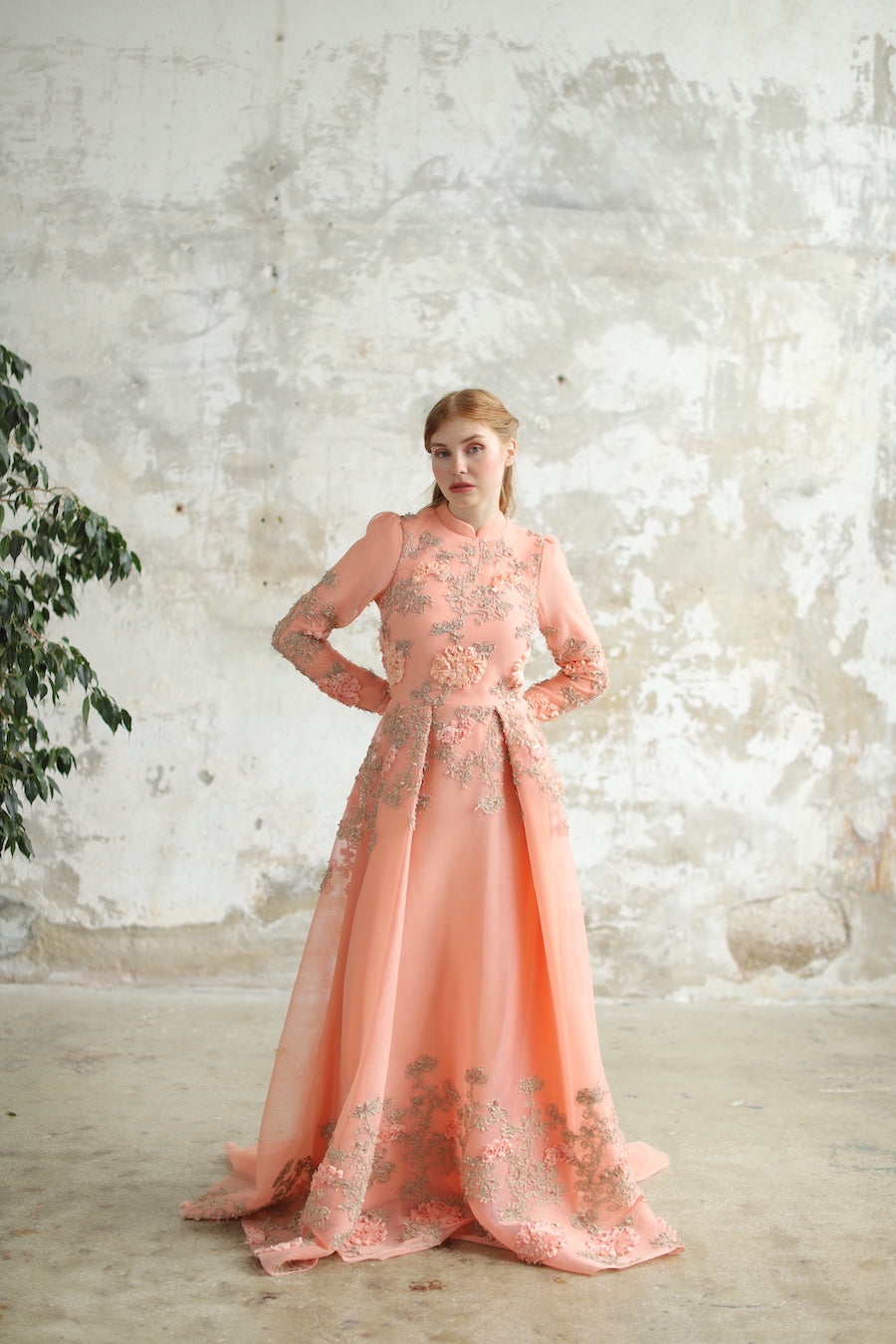 3 Boyutlu İthal Kumaş Çiçekli Elbise Somon