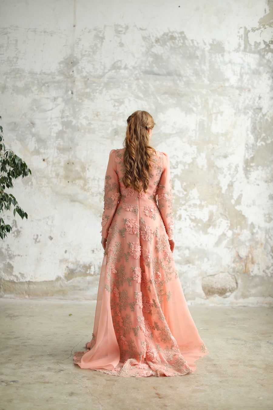 3 Boyutlu İthal Kumaş Çiçekli Elbise Somon