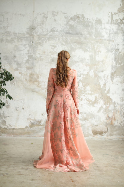 3 Boyutlu İthal Kumaş Çiçekli Elbise Somon