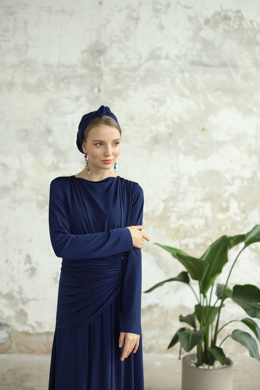 Zarif Detaylı Elbise Lacivert