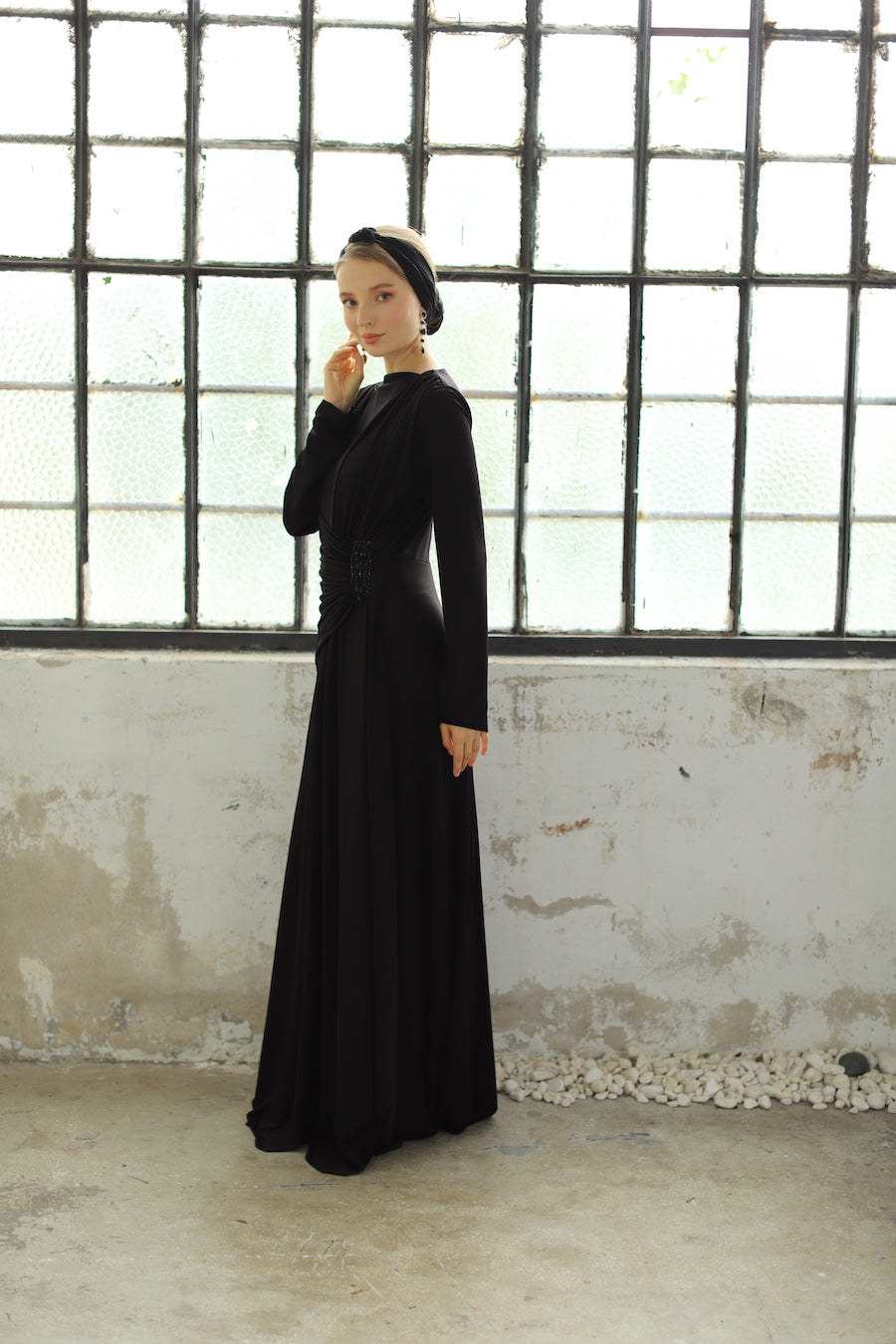 Zarif Detaylı Elbise Siyah