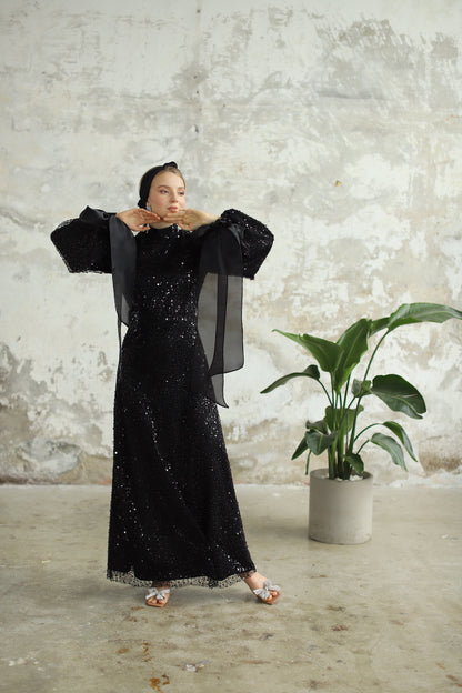 Bocuklu Manşet Kurdelalı Siyah Kalem Elbise