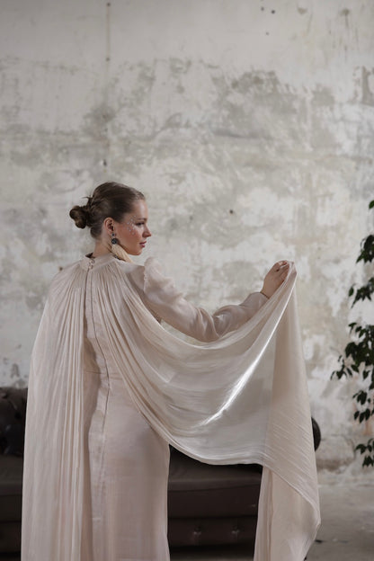 Çıkarılabilir Şal Detaylı Taş İşlemeli Elbise Bej 20261