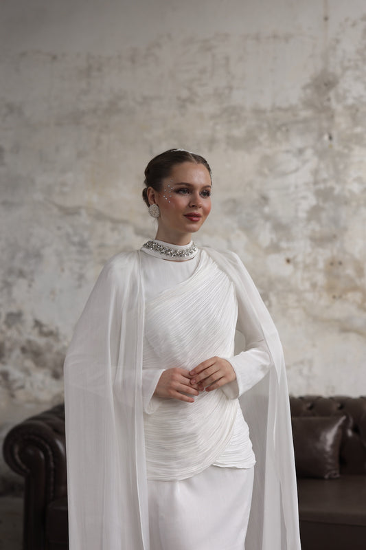 Çıkarılabilir Şal Detaylı Taş İşlemeli Elbise Ekru 20261