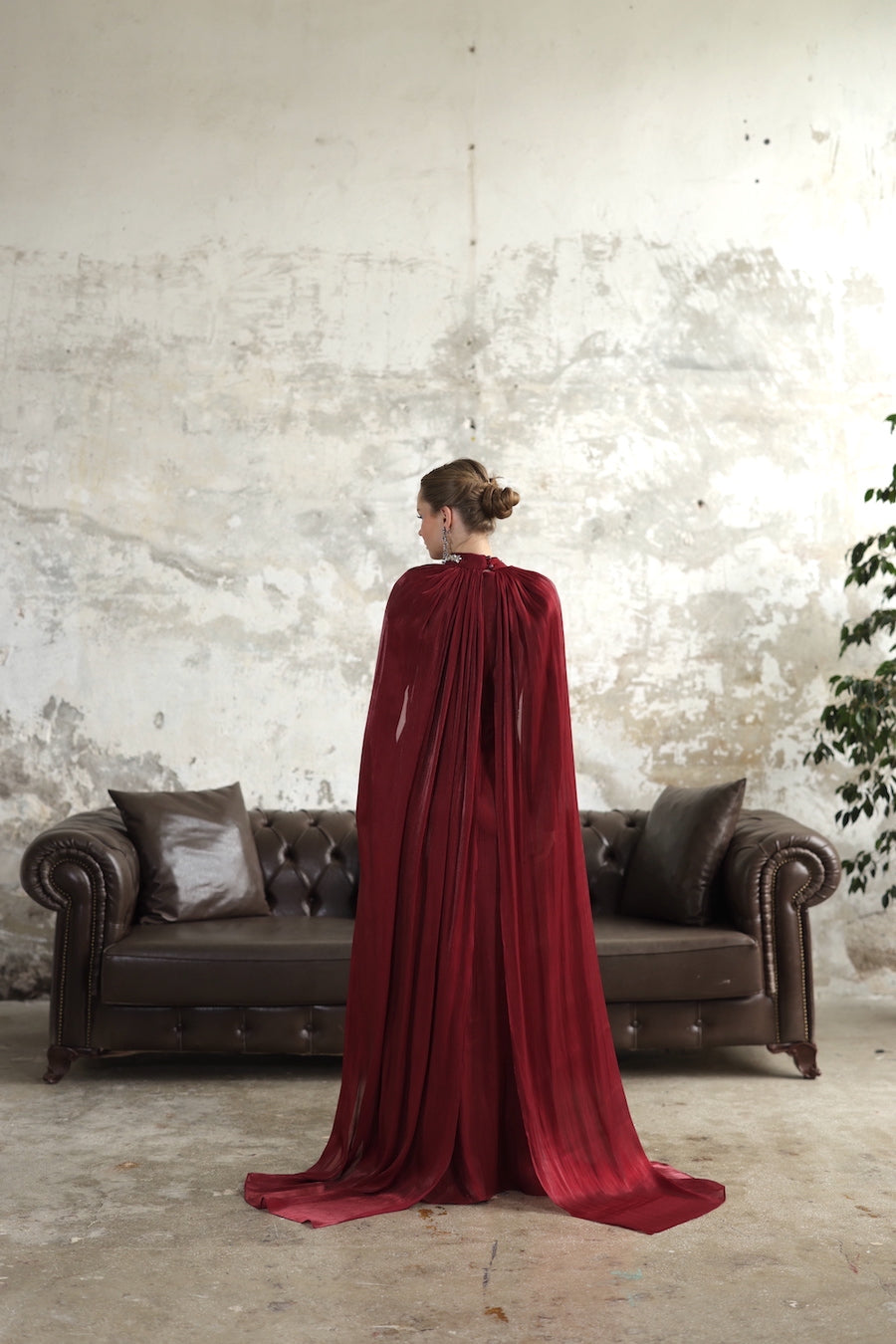 Çıkarılabilir Şal Detaylı Taş İşlemeli Elbise Bordo 20261