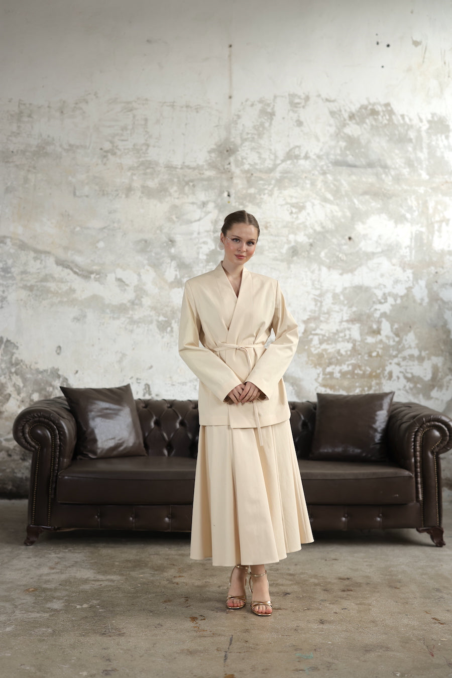 Sekiz parçalı Ekru Etek