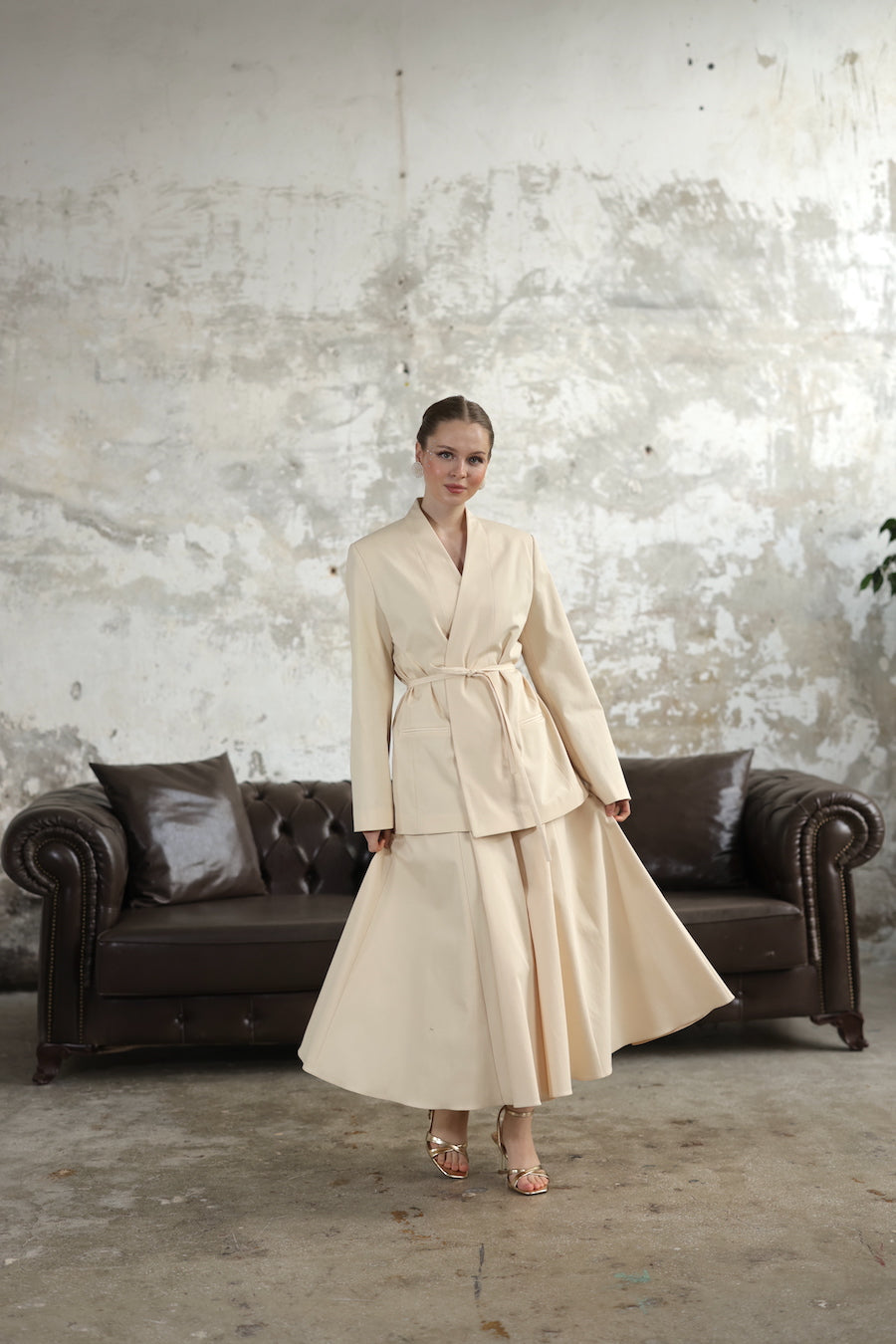 Sekiz parçalı Ekru Etek