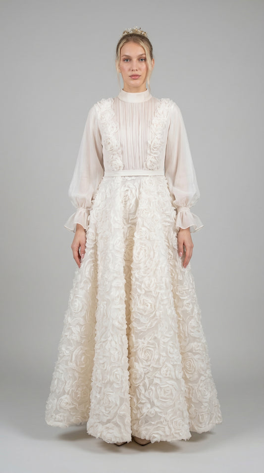 Beigefarbenes Pariser Abendkleid