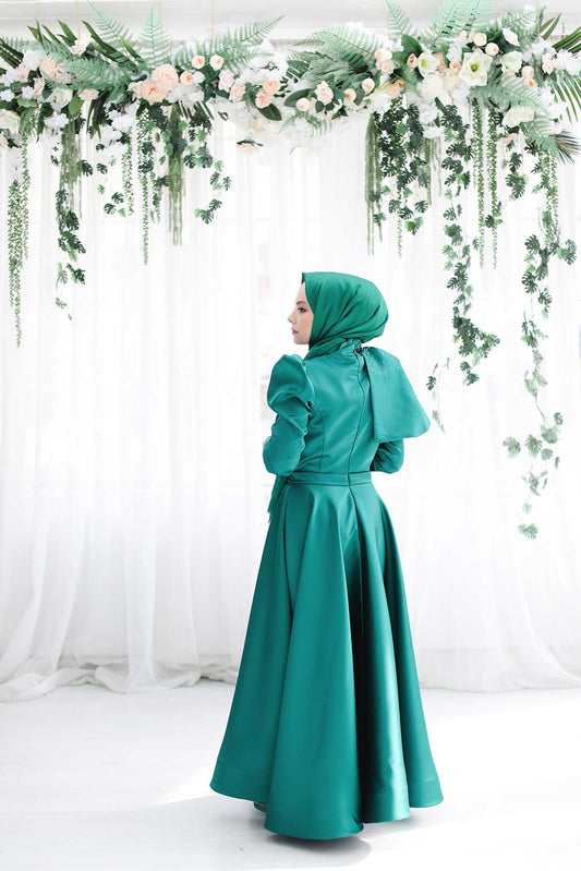 Zümrüt Fiona Tesettür Abiye Minel Aşk
