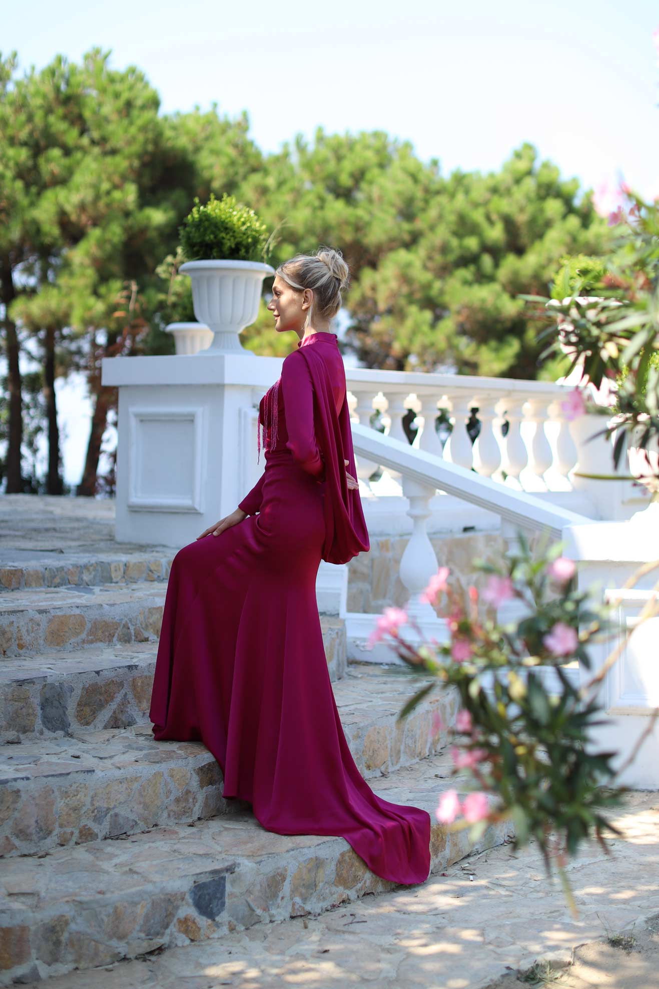 שמלת ערב בחיג'אב ליין צבע פוקסיה