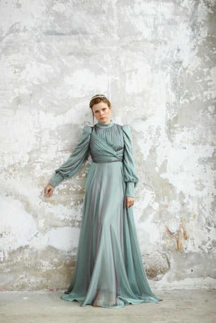 Kupferfarbenes funkelndes Abendkleid