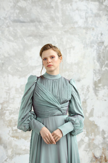 Kupferfarbenes funkelndes Abendkleid