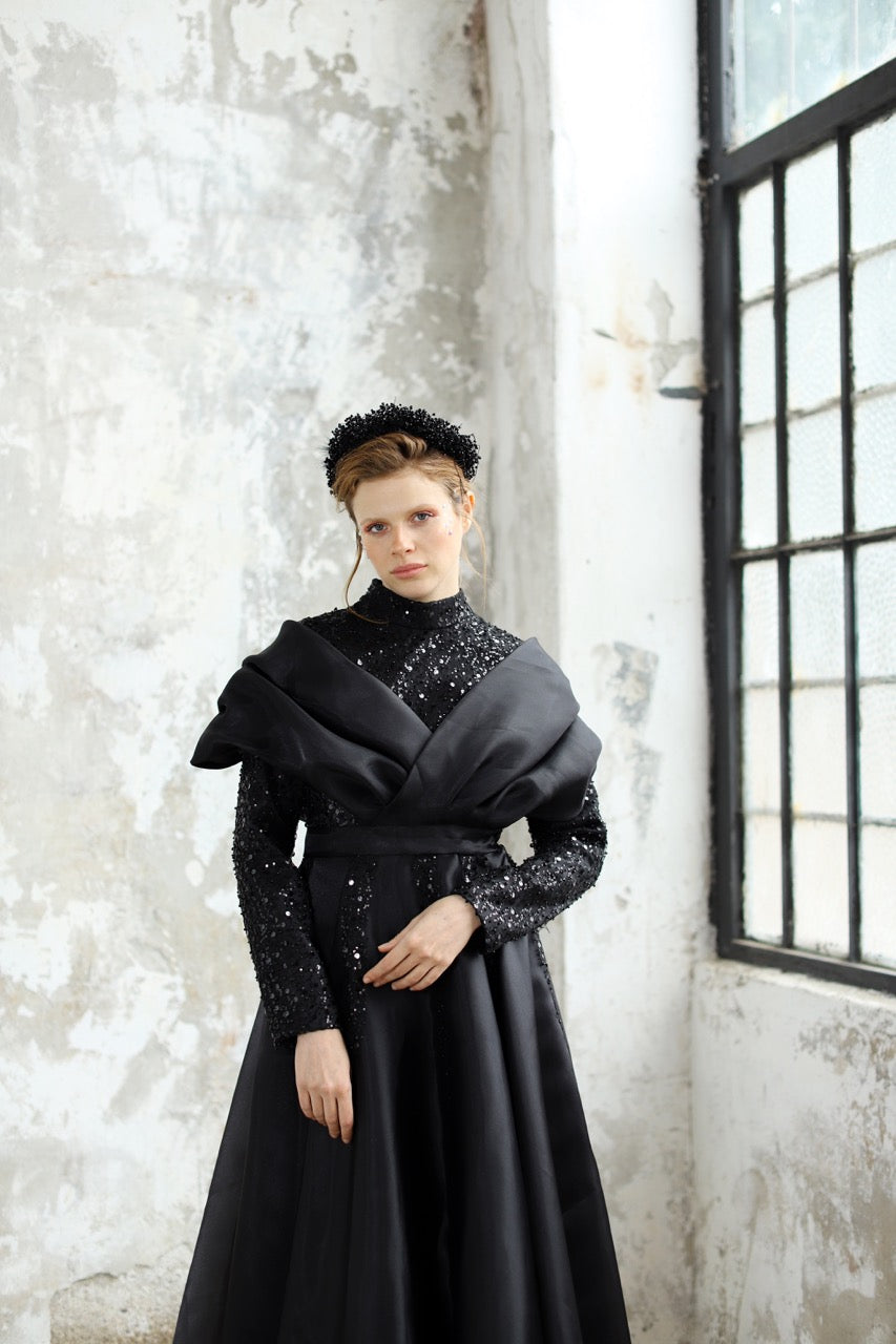 Kupferfarbenes funkelndes Abendkleid