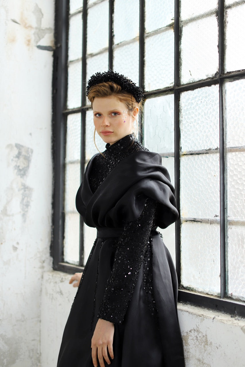 Kupferfarbenes funkelndes Abendkleid