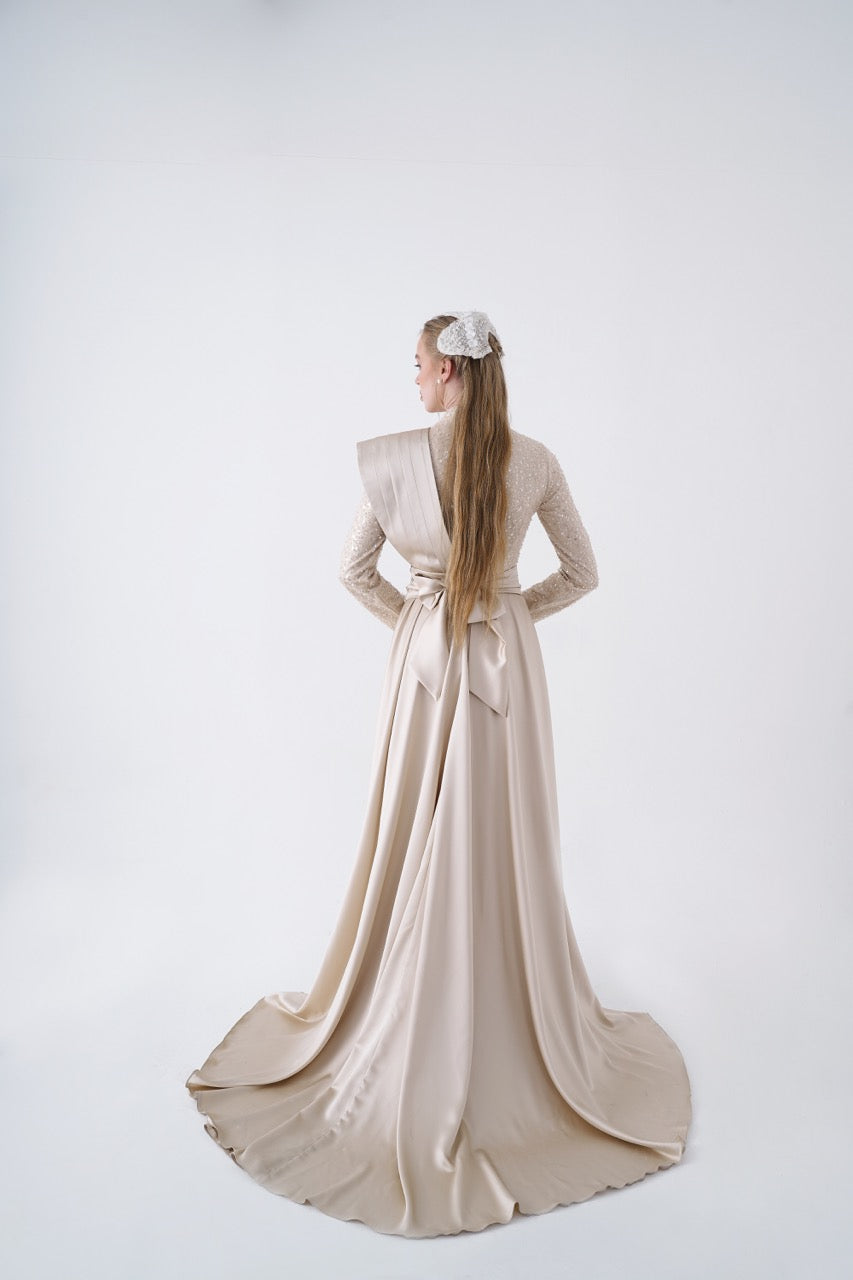 Bej Saten Kuyruklu Abiye Satina Dress 2027