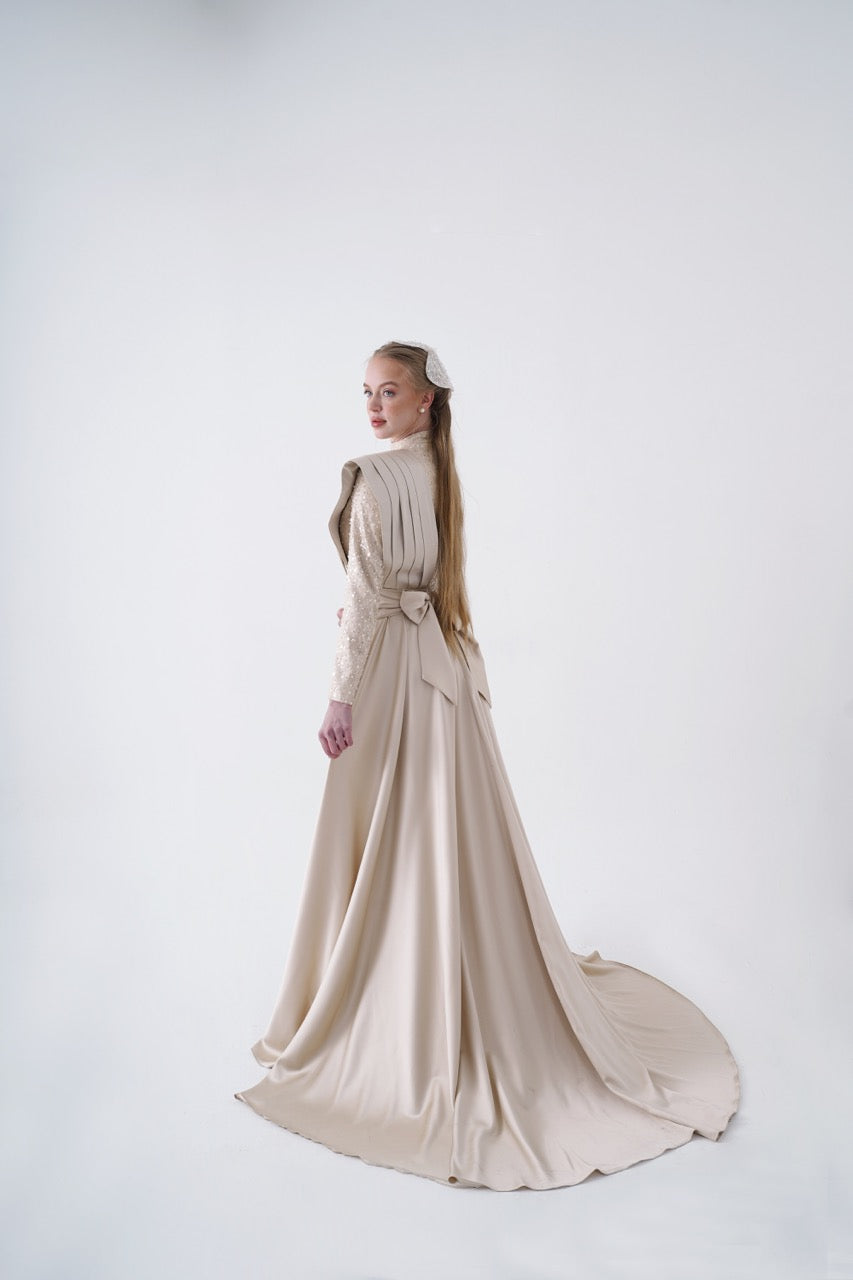 Bej Saten Kuyruklu Abiye Satina Dress 2027
