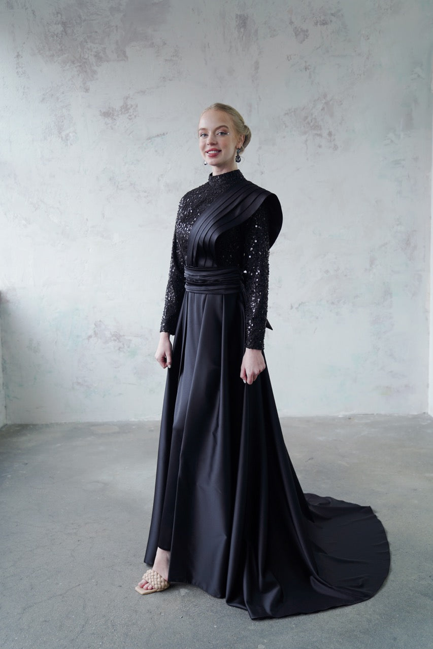 Siyah Saten Kuyruklu Abiye Satina Dress 2027