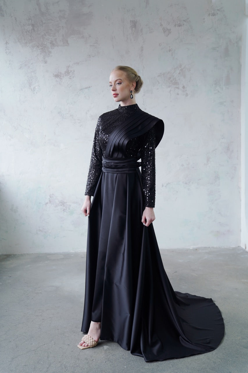 Siyah Saten Kuyruklu Abiye Satina Dress 2027