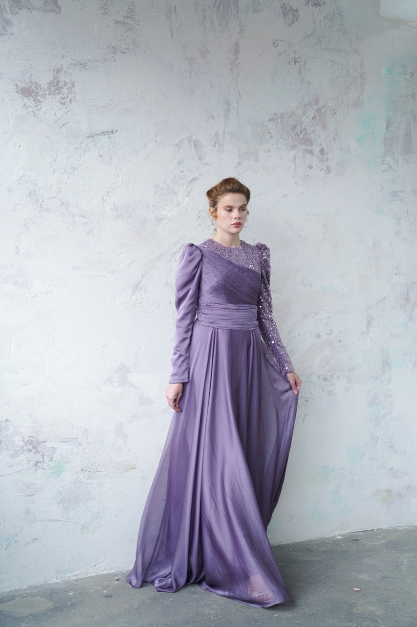 Kupferfarbenes funkelndes Abendkleid