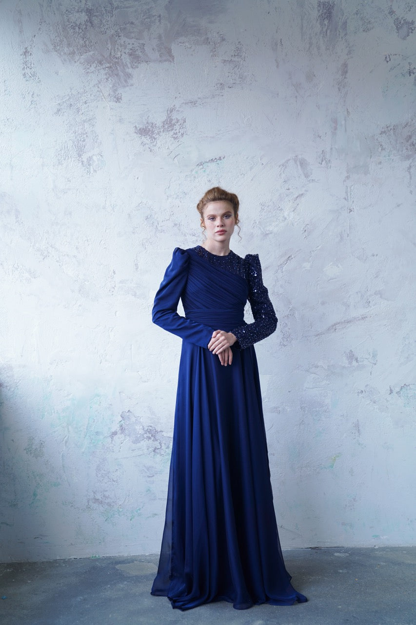 Kupferfarbenes funkelndes Abendkleid