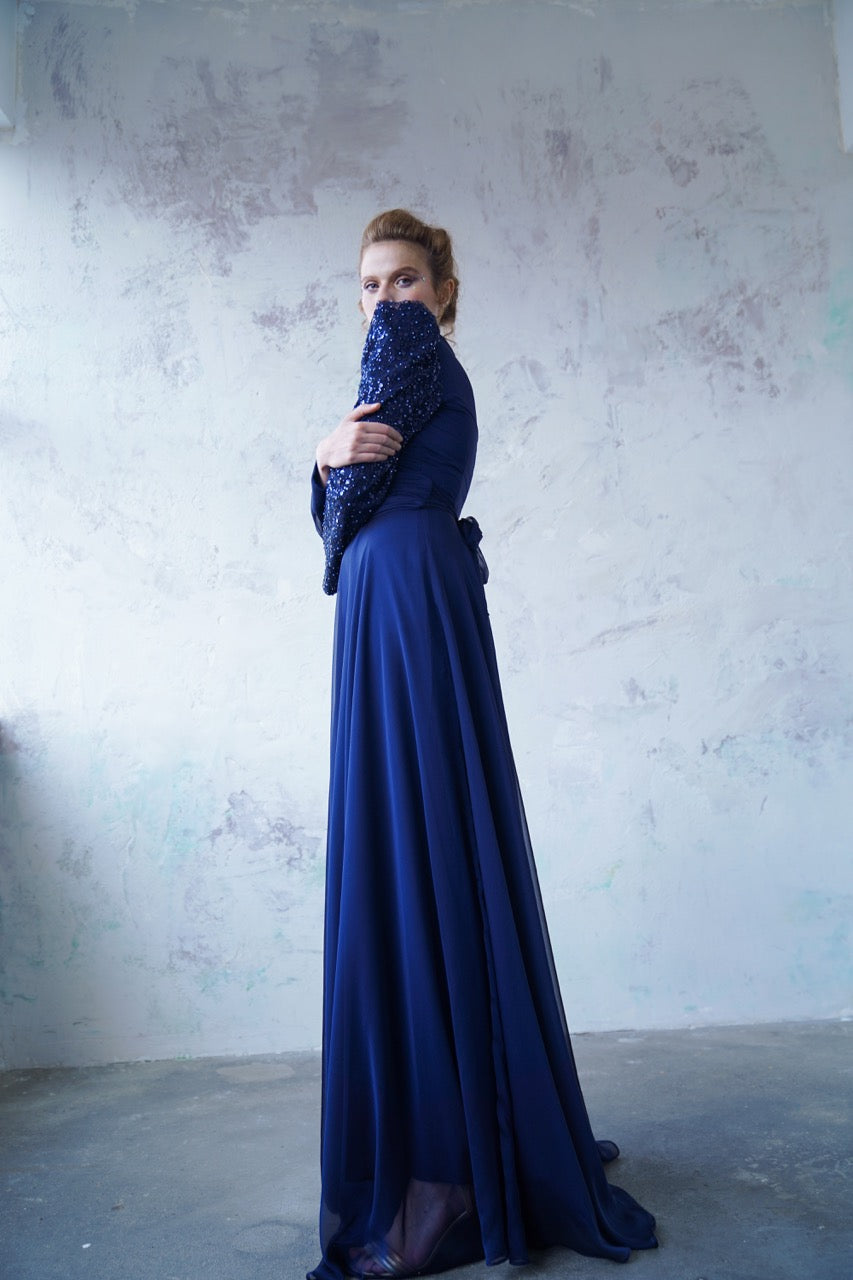 Kupferfarbenes funkelndes Abendkleid